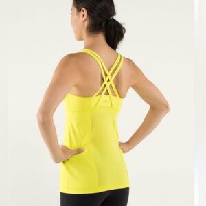 Lululemon Energy Racerback Tank Top in Split Pea Size 4